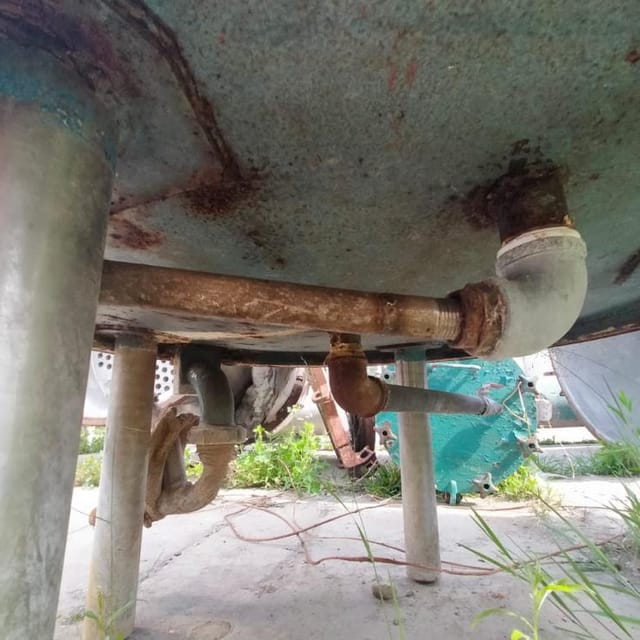 Емкость с рубашкой, мешалкой, мотор-редуктором. 250л инв.10904