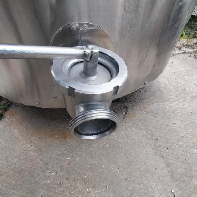 Ёмкость с рубашкой 750л инв.10906