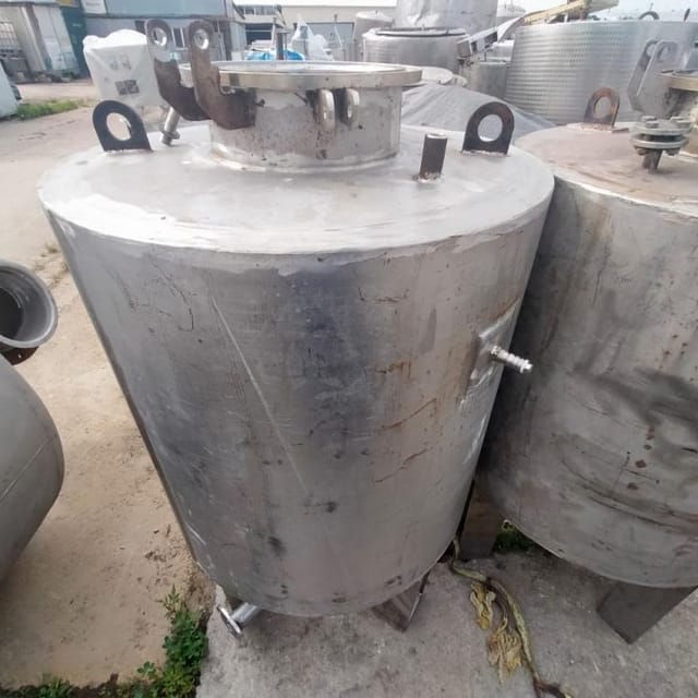 Емкость 300л термос инв.11224