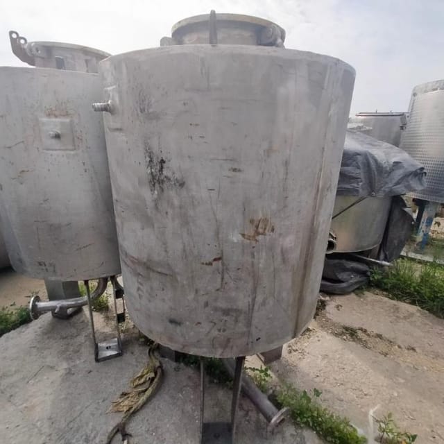 Емкость 300л термос инв.11222