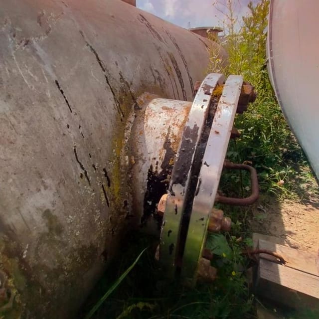 Емкость горизонтальная 1000л  инв.10992