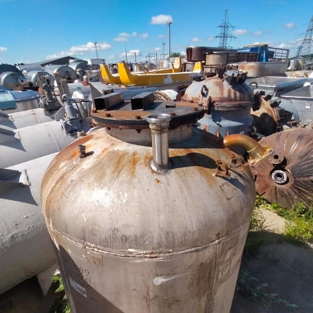 Емкость одностенка 800л инв.12801