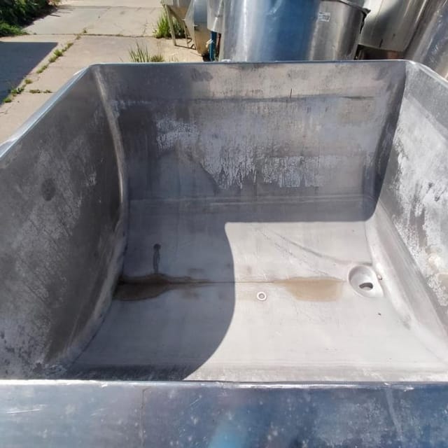 Ванна творожная с рубашкой 1900л инв.11273