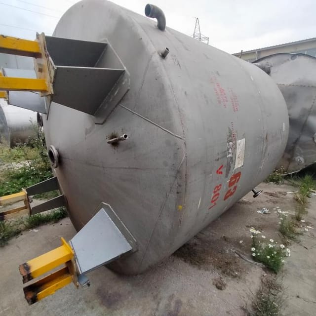 Ёмкость 8м3 одностенка с мешалкой инв.10406