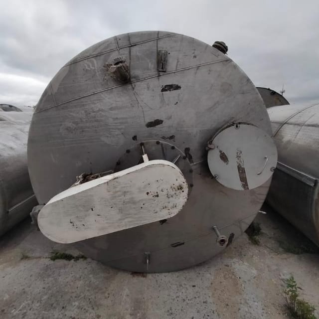 Ёмкость 8м3 одностенка с мешалкой инв.10406