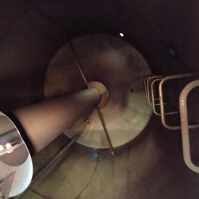 Ёмкость 8м3 одностенка с мешалкой инв.10406