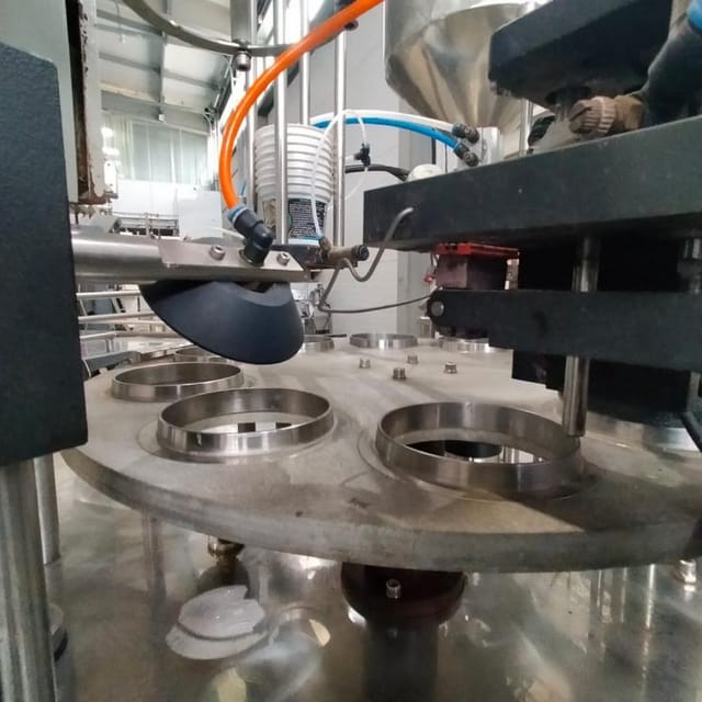 Фасовщик ПАСТПАК-Р в стаканчики 95мм с крышкой Таурас Феникс инв.10877