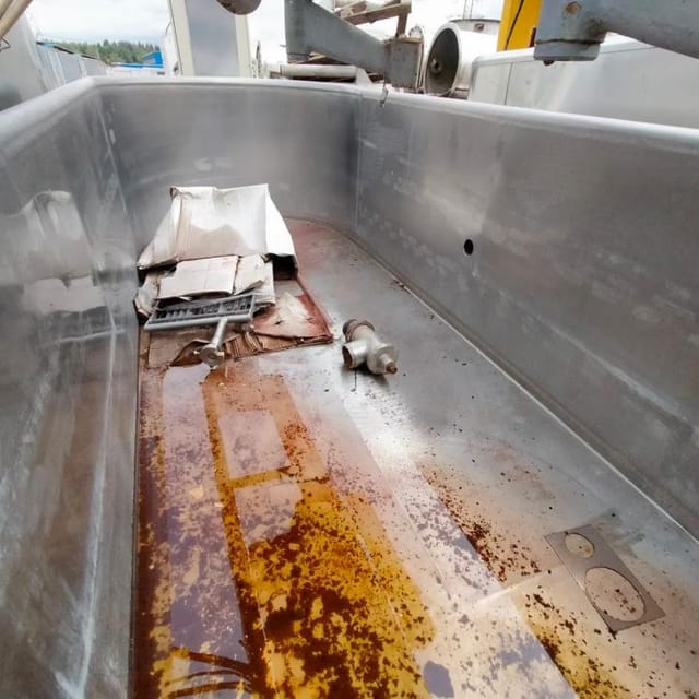 Ванна сырная Д7-ОСА 2500л с лирами инв.12828