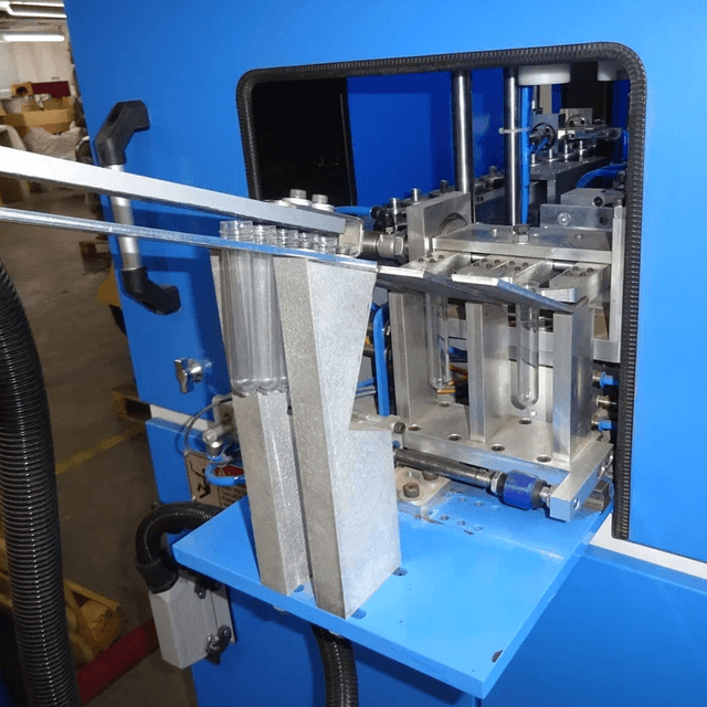 Автомат выдува EGO 2-600cc ПЭТ бутылки 100мл и 125мл