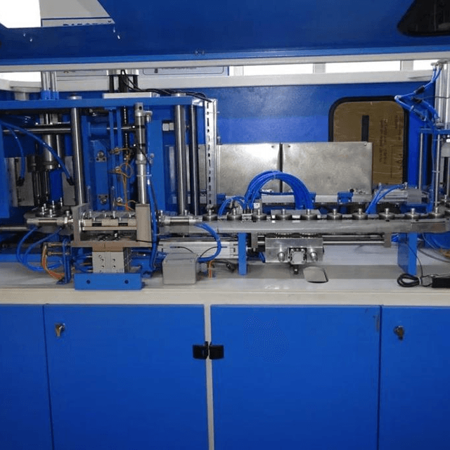 Автомат выдува EGO 2-600cc ПЭТ бутылки 100мл и 125мл