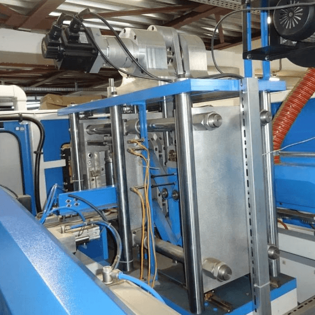 Автомат выдува EGO 2-130 ПЭТ банки 0,45л (450мл)