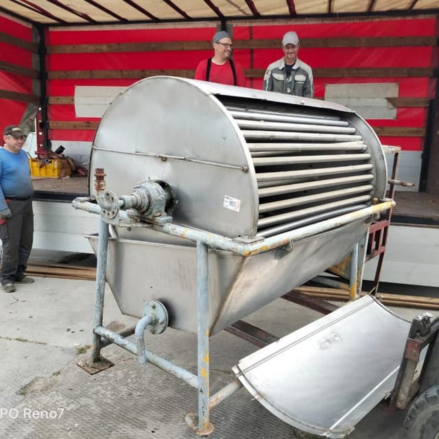 Охладитель творога УПТ с черной рамой инв.8987