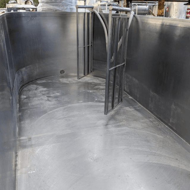 Ванна сырная, объем 2500 литров е.2525