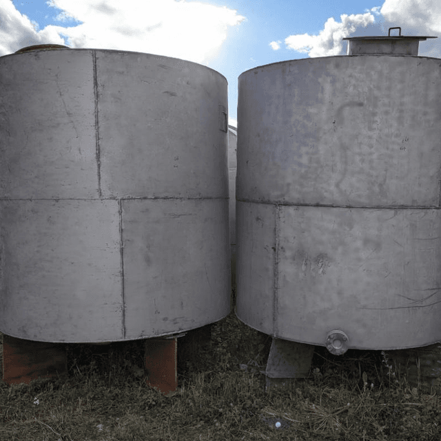 Емкость 6 куб одностенная 2,7 общ высота