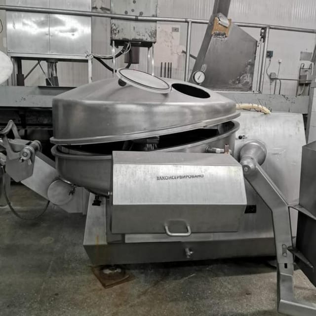 Куттер вакуумный Laska 200л инв.8672