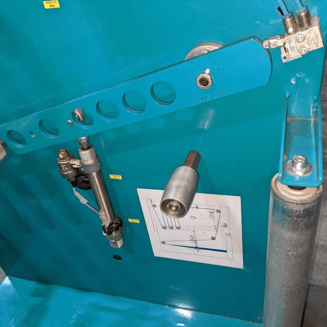 Аппликатор для нанесения ручек на групповую упаковку пэт бутылок PROGRIP ES 50, е.2184