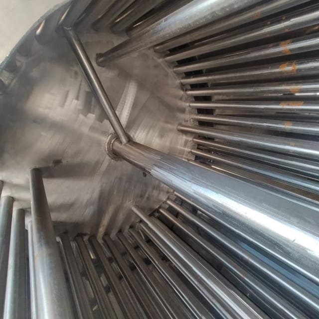 Охладитель творога УПТ с нерж. рамой инв.11252