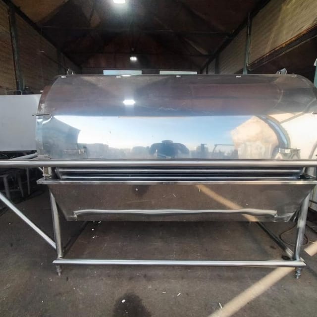 Охладитель творога УПТ с нерж. рамой инв.11252