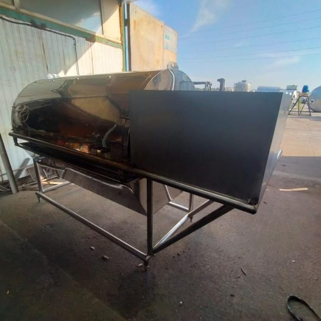 Охладитель творога УПТ с нерж. рамой инв.11252