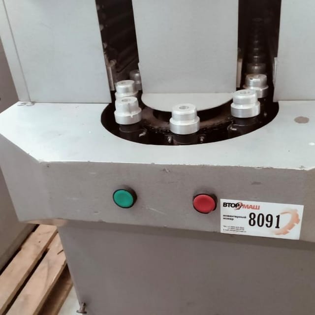 Полуавтомат выдува со станцией разогрева ПВ-7/3 инв.6974