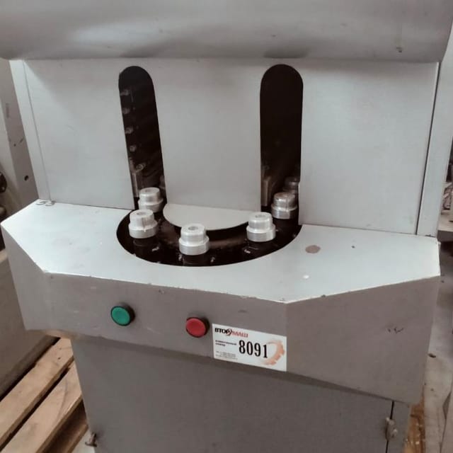 Полуавтомат выдува со станцией разогрева ПВ-7/3 инв.6974