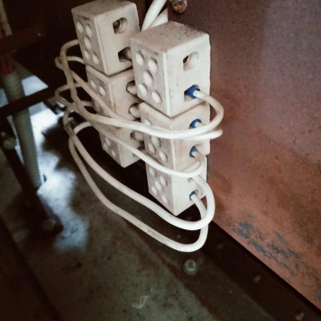 Полуавтомат выдува со станцией разогрева ПВ-7/3 инв.6974