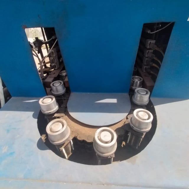 Выдувная машина со станцией разогрева ПАВ 600 УТ 16 Атм инв.7526