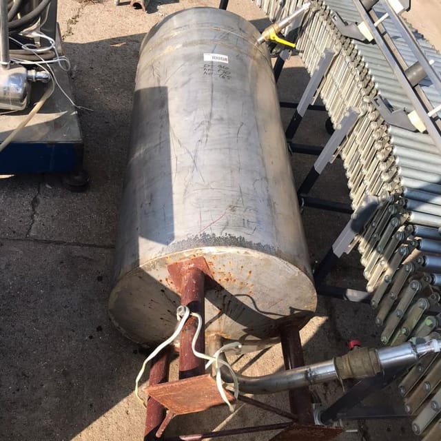 Емкость 360л инв.10008