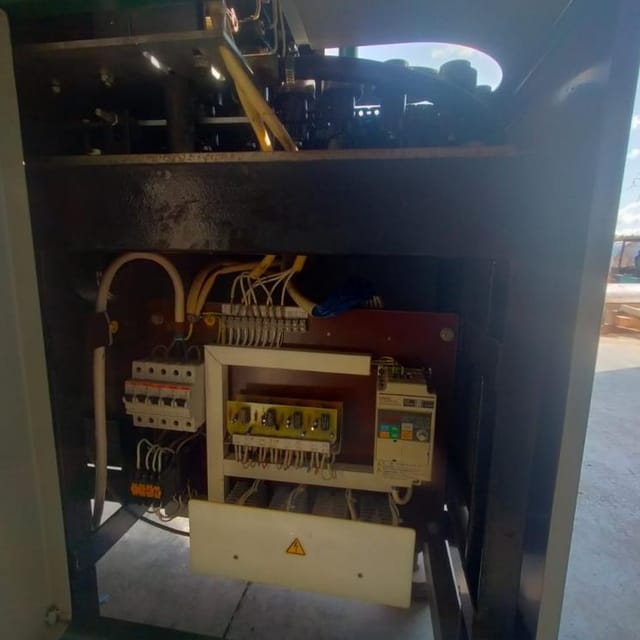 Выдув ПЭТ ПРОДВИЖЕНИЕ  со станцией разогрева СП-8у инв.10004