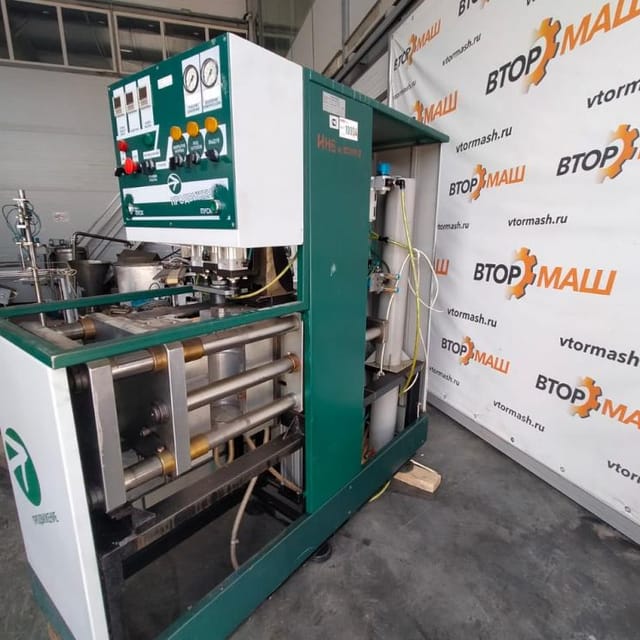 Выдув ПЭТ ПРОДВИЖЕНИЕ  со станцией разогрева СП-8у инв.10004