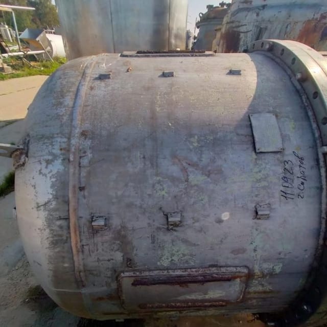 Ёмкость толстостенная 10мм 1,6м3  инв.10016