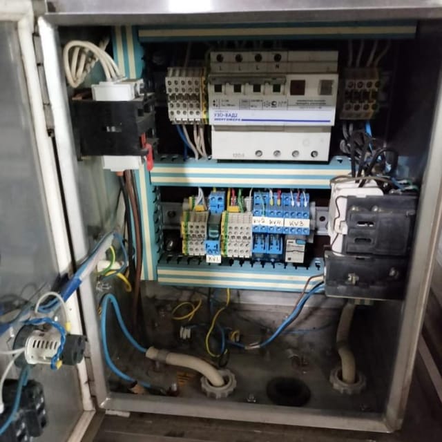 Фасовочный автомат УФАС-1200 Clean, пюр-пак с пробкой инв.6083