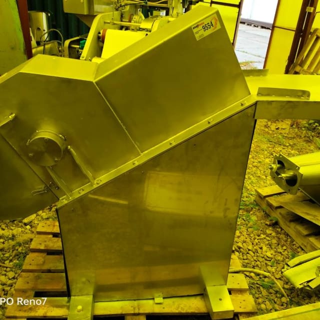 Машина для резки масляных блоков МРМ инв.9554