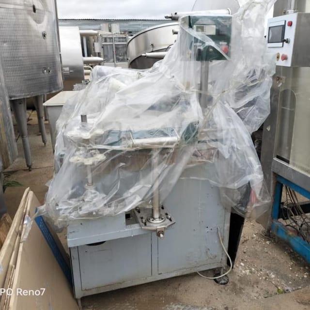 Этикетавтомат для нанесения пленочной этикетки ЭР-8 инв.9304