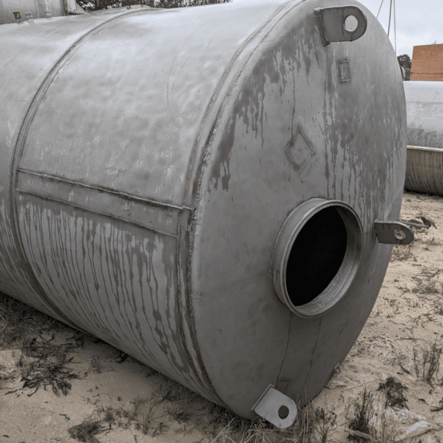 Емкости нержавеющие, объем 7 куб.м е.2551