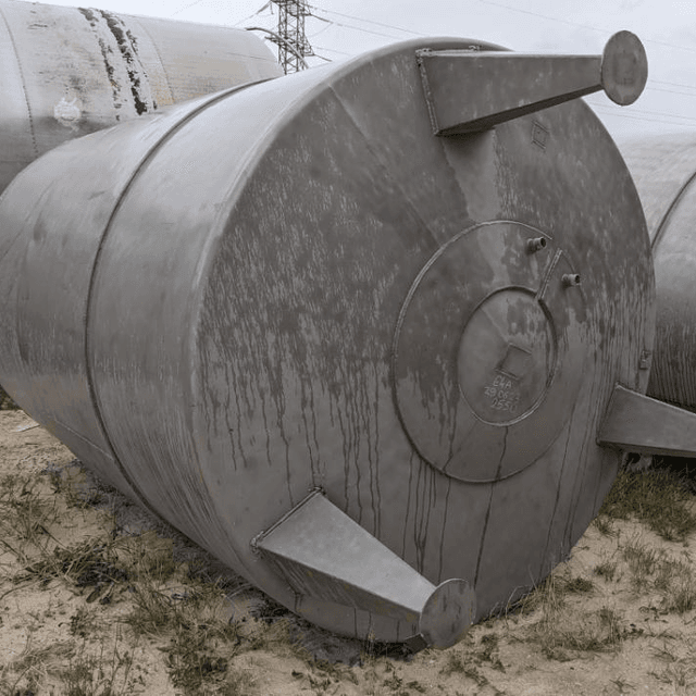 Емкости нержавеющие, объем 7 куб.м е.2551