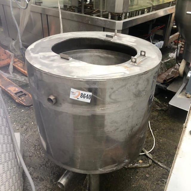 Емкость 100л инв.8640