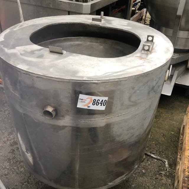 Емкость 100л инв.8640