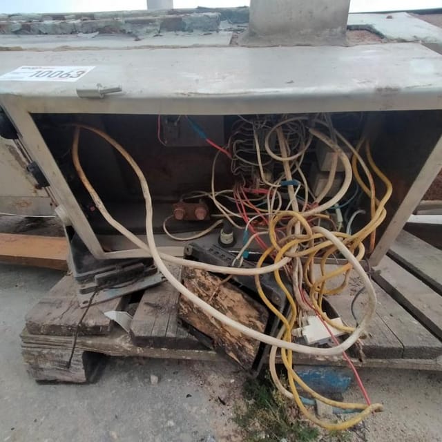 Подъемник для тележки 200л инв.10063