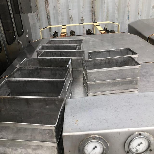 Сырный пресс тоннельный 76 головок инв.9503