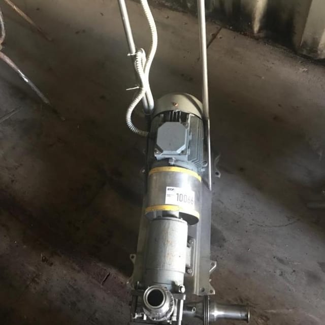 Насос винтовой 2куб.час инв.10066