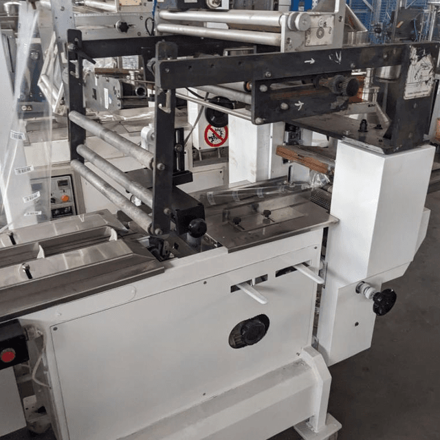 Горизонтально-упаковочная машина(Flow pack), Линепак, е.2248