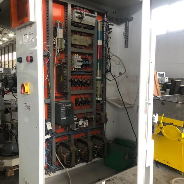 Фасовщик сыпучих ПИТПАК Таурас Феникс инв.11580