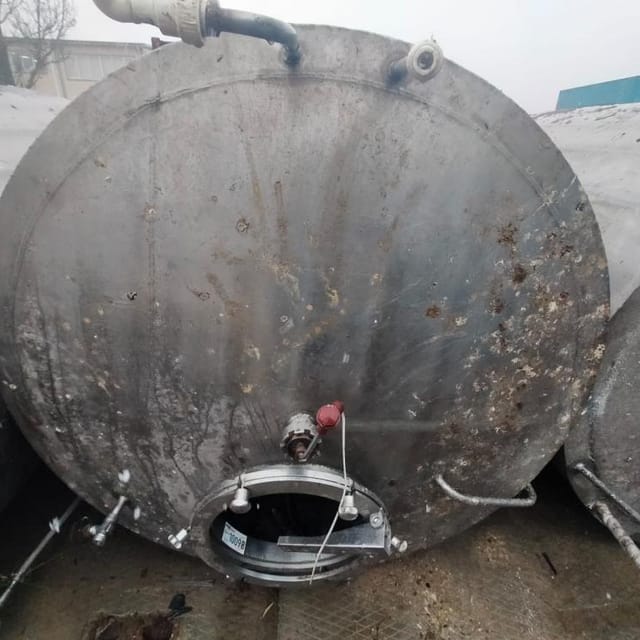 Емкость 2000л с рубашкой инв.10041