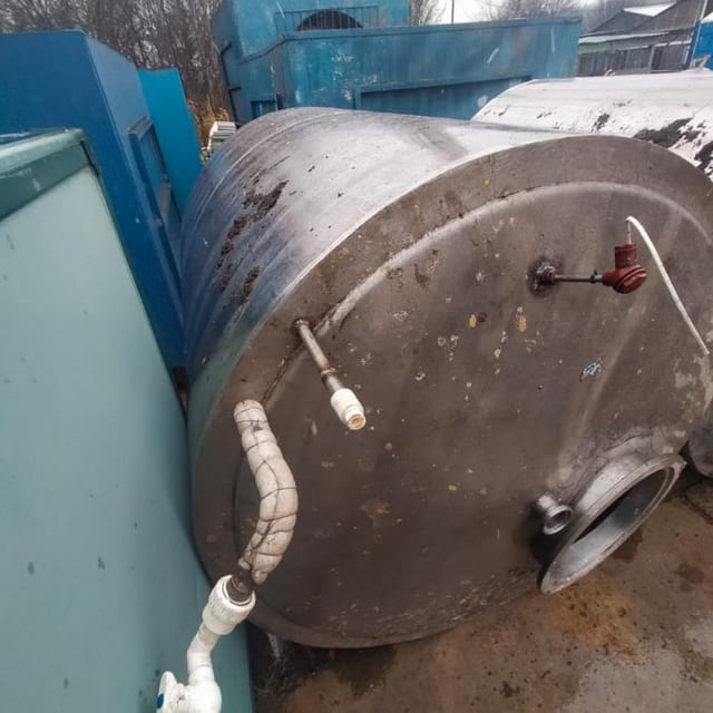 Емкость 2000л с рубашкой инв.10041