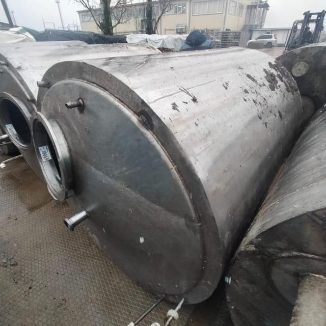 Емкость 2000л с рубашкой инв.10041