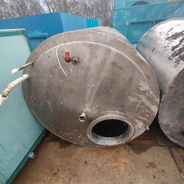 Емкость 2000л с рубашкой инв.10041
