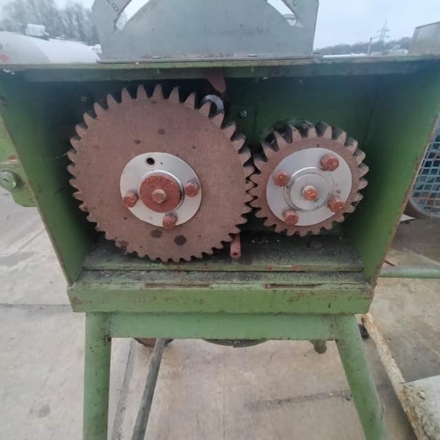 Мельница, дробилка для солода инв.10198