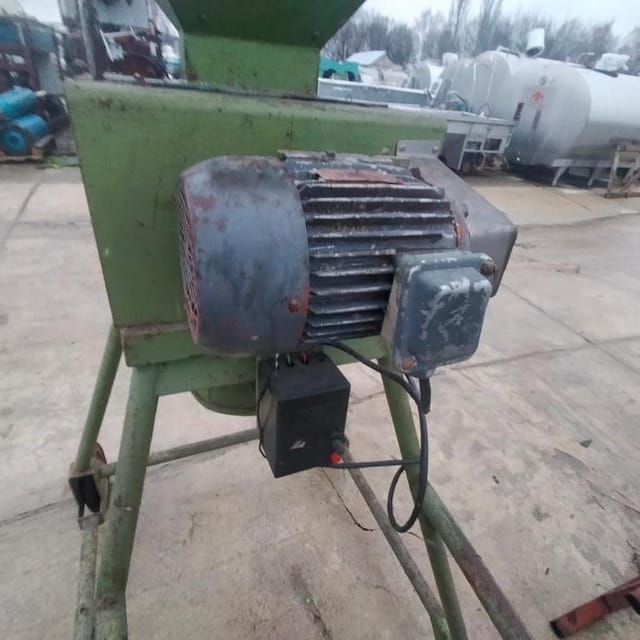 Мельница, дробилка для солода инв.10198