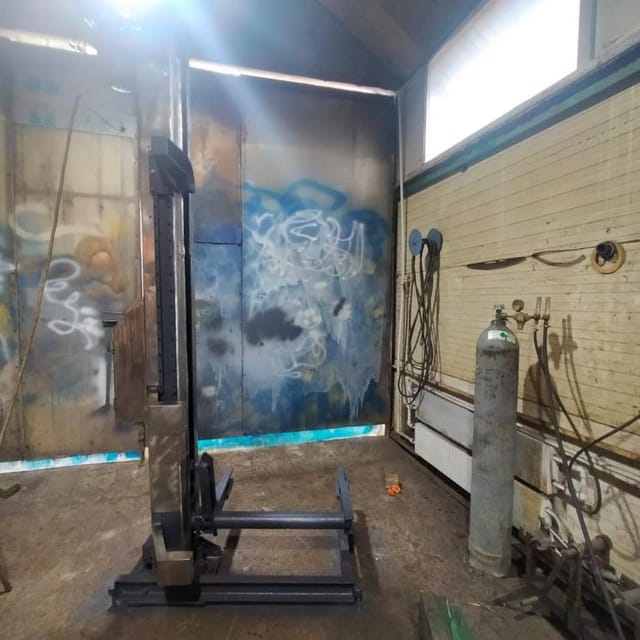 Подъемник для тележки 200л инв.10065